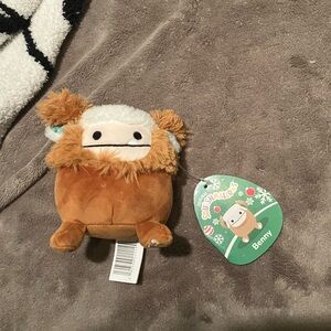 Benny the Bigfoot Squishmallow